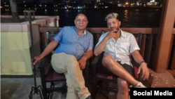 Arturo Aliaga Céspedes y su hijo, Arturo Aliaga Iglesias.