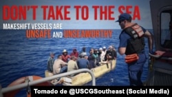 Una advertencia de la Guardia Costera. "No te lances al mar".