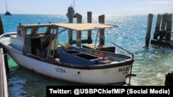 Balsa en la que se trasladaron un grupo de cubanos que intentaron llegar a la EEUU.