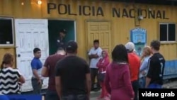 El punto de control de Aduana de Agua Caliente, Honduras.