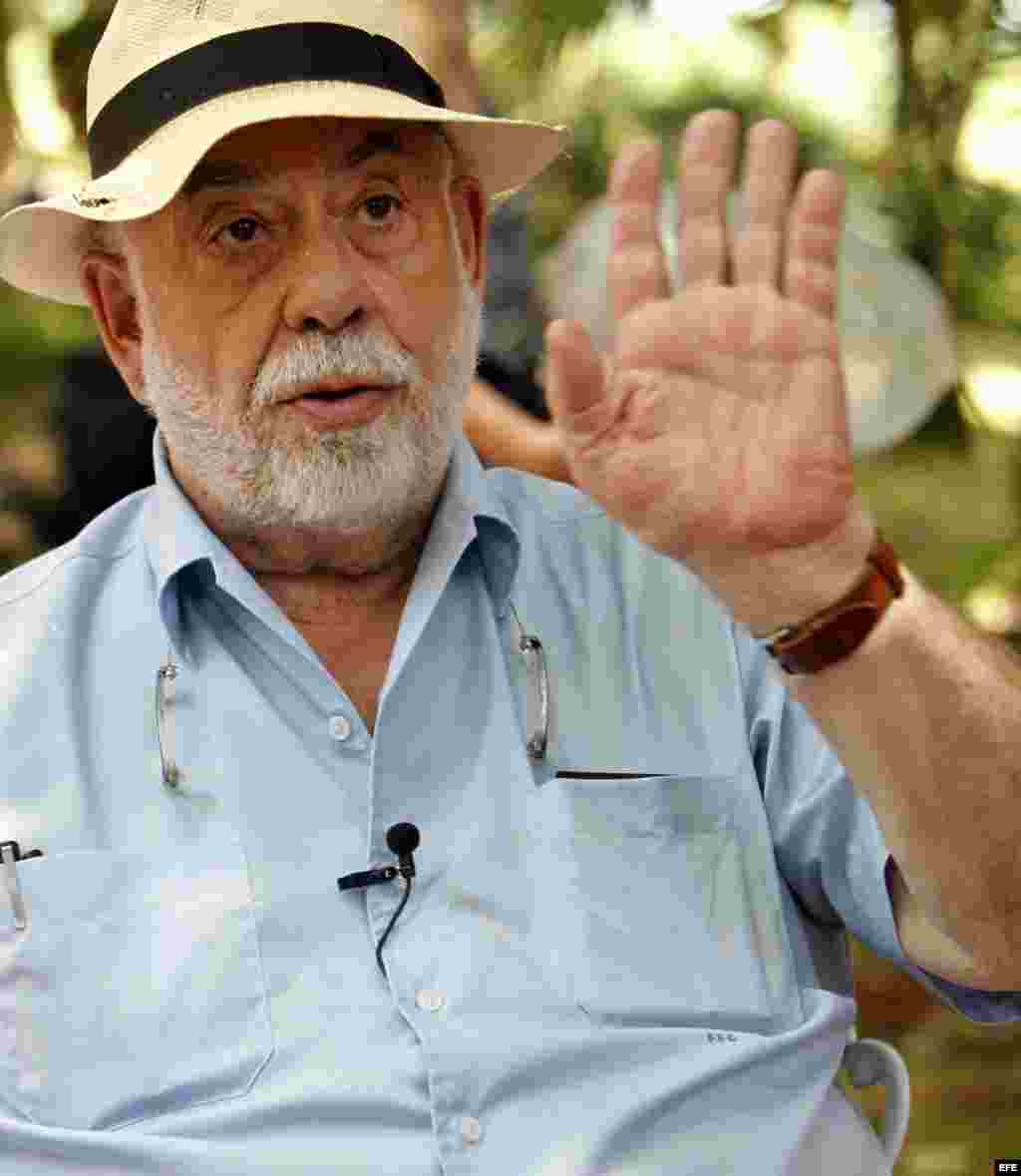 El realizador estadounidense Francis Ford Coppola asiste hoy, martes 14 de julio del 2015, a la Escuela Internacional de Cine de La Habana en La Habana (Cuba).