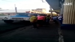 Colas en Pinar del Río para adquirir alimentos Colas en Pinar del Río para adquirir alimentos