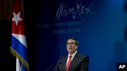 FOTO ARCHIVO. El Ministro de Relaciones Exteriores de Cuba, Bruno Rodríguez, habla durante una conferencia de prensa en La Habana. (Foto AP/Ismael Francisco)