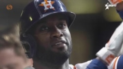 El toletero cubano Yordan Álvarez logra una jugada extraordinaria El toletero cubano Yordan Álvarez logra una jugada extraordinaria