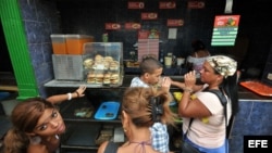 Espacio Laical aplaude que se autorizaran las microempresas y pequeñas empresas, y llama a "abrir posibilidades" para establecer la mediana empresa.