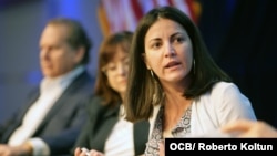 Rosa María Payá en una conferencia en Miami.