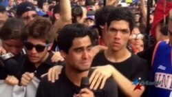 Venezuela entierra a otro joven víctima de la brutal represión de Maduro Venezuela entierra a otro joven víctima de la brutal represión de Maduro