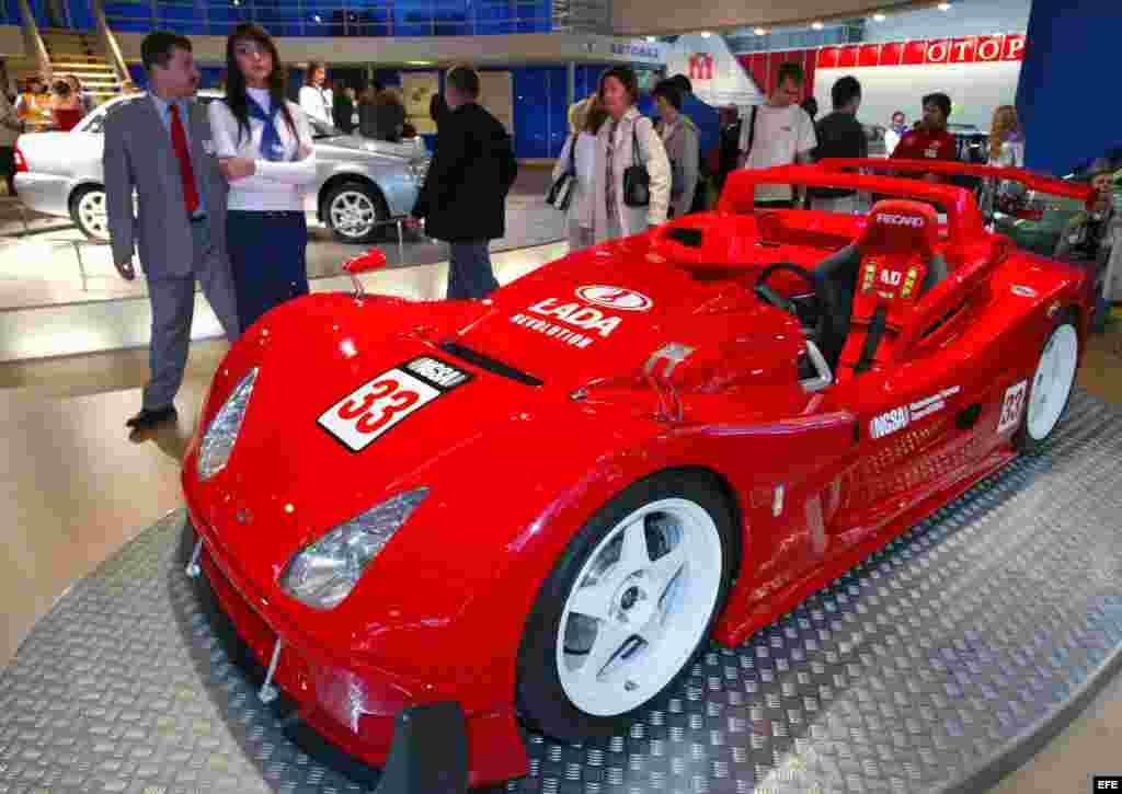 The new model of Russian circle-race Lada.