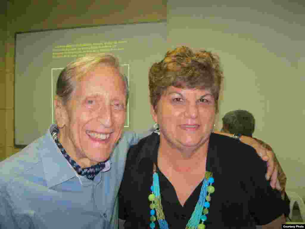 Uva de Aragón y el cineasta Enrique Pineda Barnet. (Cortesía Uva de Aragón)