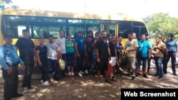 Cubanos detenidos en Honduras.