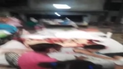 En el interior de un local ocupado por residentes de La Habana Vieja a falta de vivienda En el interior de un local ocupado por residentes de La Habana Vieja a falta de vivienda