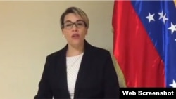 Cónsul de primera en la ciudad de Miami, Scarlet Salazar.