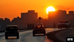 Malecón habanero al amanecer.