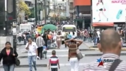 Encuestas en Venezuela otorgan ventaja a la oposición en las próximas elecciones Encuestas en Venezuela otorgan ventaja a la oposición en las próximas elecciones