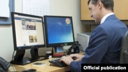 Funcionario de la Embajada de Estados Unidos en Cuba.