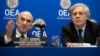 Elliott Abrams (izq.), representante especial de Estados Unidos para venezuela, junto a Luis Almagro, secretario general de la OEA.