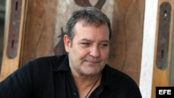 Artistas y escritores cubanos ven con ilusión la apertura con EEUU.