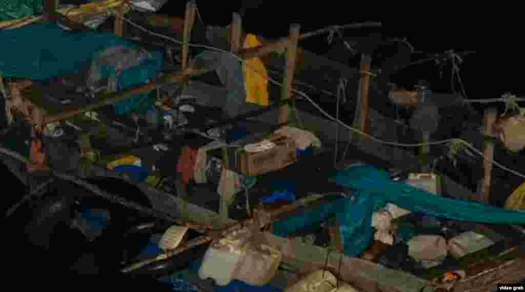 El bote de los cubanos.