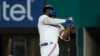 Adolis García, jardinero derecho de los Texas Rangers. (AP Photo/Tony Gutierrez)