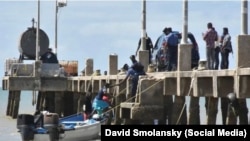 Trinidad y Tobago deporta a Venezuela a 16 menores de edad