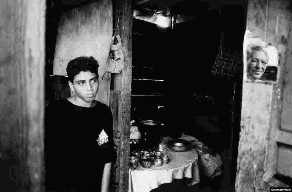 "Gente que no conocí", serie de la fotógrafa cubana Damaris Betancourt Peña. Cortesía de la autora.