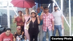 ACNUR entregó a los cubanos que aceptaron su oferta el equivalente a 100 dólares en moneda nacional y les proporcionó alojamiento por dos semanas.