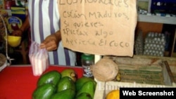 Letreros en negocios cuentapropistas