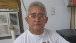 Roberto Valdivia: "La prensa oficial no ha mencionado el aniversario del Maine" Roberto Valdivia: "La prensa oficial no ha mencionado el aniversario del Maine"