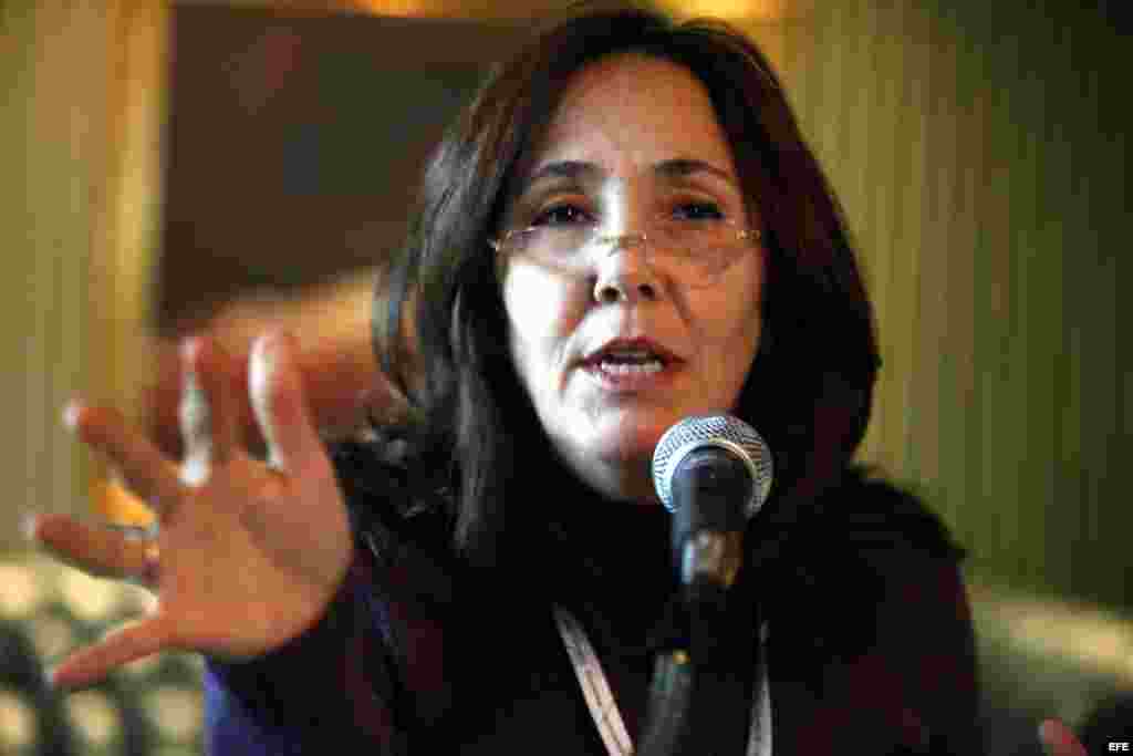 Mariela Castro, la favorita de los medios internacionales, es Directora del Centro Nacional de Educación Sexual (CENESEX) y diputada a la Asamblea Nacional.