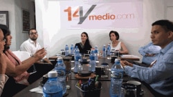 Encuentro de Jacobson con equipo de 14ymedio Encuentro de Jacobson con equipo de 14ymedio