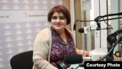 Jadija Ismailova, periodista de Radio Europa Libre.