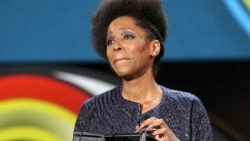 1800 Online con Yordanka Ariosa 1800 Online con Yordanka Ariosa