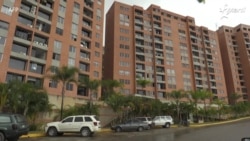 Comprar vivienda en Venezuela es una odisea y un lujo que solo pueden darse unos pocos venezolanos Comprar vivienda en Venezuela es una odisea y un lujo que solo pueden darse unos pocos venezolanos