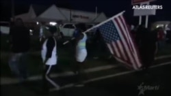 Tensión en Ferguson en el segundo día de protestas Tensión en Ferguson en el segundo día de protestas