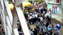 Operan de urgencia a activista Antonio Rodiles tras golpiza de la policía Operan de urgencia a activista Antonio Rodiles tras golpiza de la policía