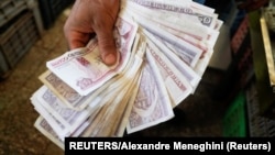 Una estruendosa inflación afecta especialmente a los cubanos de bajos ingresos.