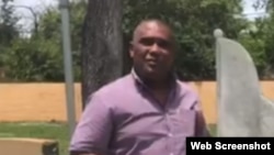 Angel Moya rinde tributo a Mas Canosa