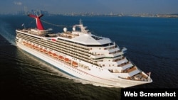 Un crucero de la línea Carnival Victory.