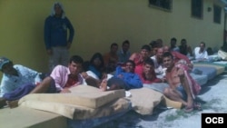 Cubanos en Centro de Detenciones de Bahamas. Archivo.