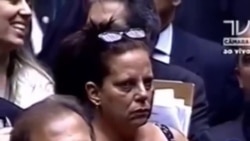 Médico cubana escapa de misión en Brasil Médico cubana escapa de misión en Brasil