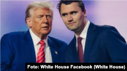Charlie Kirk, fundador de la organización conservadora Turning Point USA, junto al presidente de EEUU, Donald Trump.