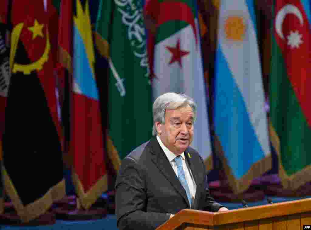 Al intervenir en la sesión inaugural de la Cumbre del Grupo de los 77 y China,  António Guterres, dijo que “el mundo le está fallando a los países en desarrollo" (Photo by ADALBERTO ROQUE / AFP)